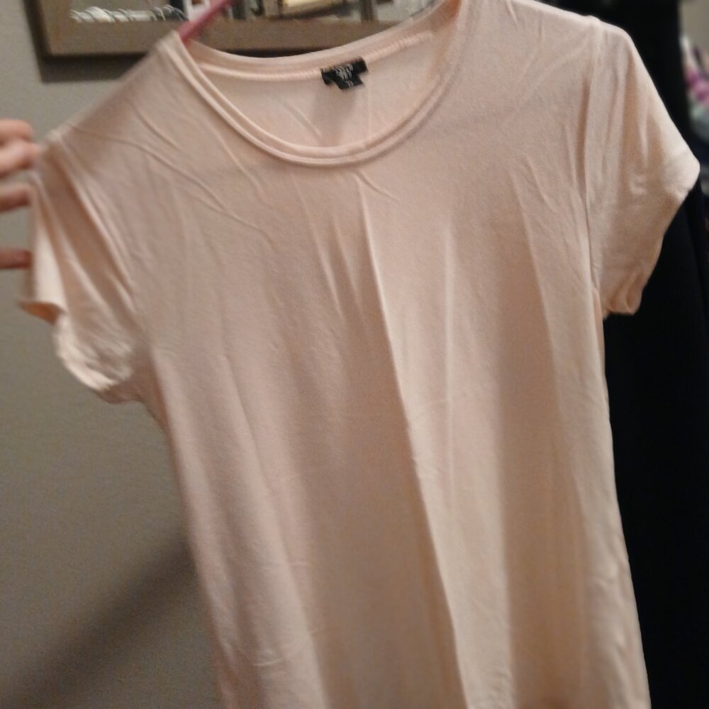 J Crew 365 T shirt